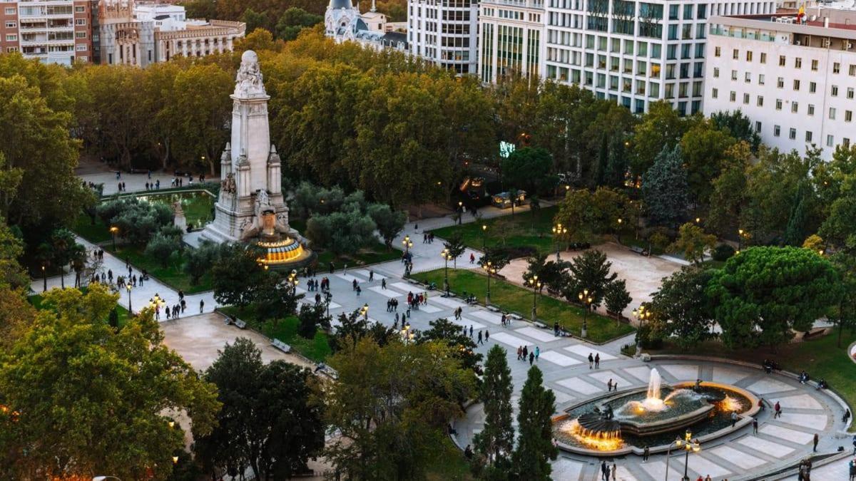 Punta Me Beautiful Apartment In Plaza Espana 马德里 外观 照片